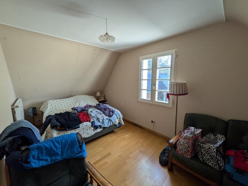 Propriété - 180 m² - 6 pièces