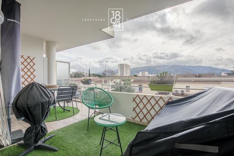 Appartement - 69 m² - 3 pièces