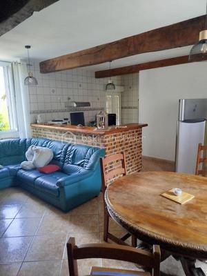 Corps de ferme - 145 m² - 7 pièces