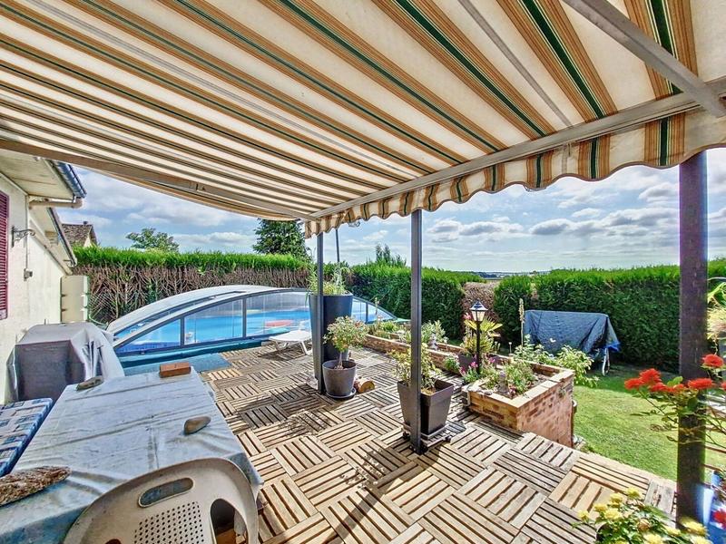 Maison - 104 m² - 4 pièces