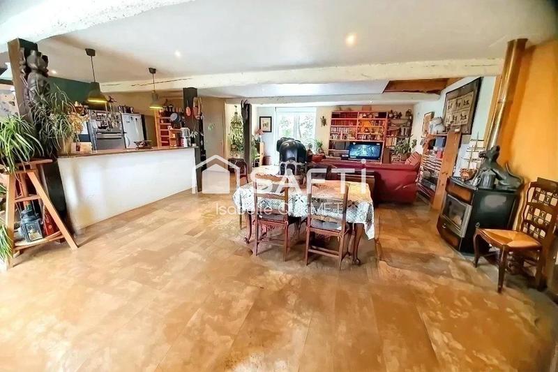 Maison - 190 m² - 4 pièces