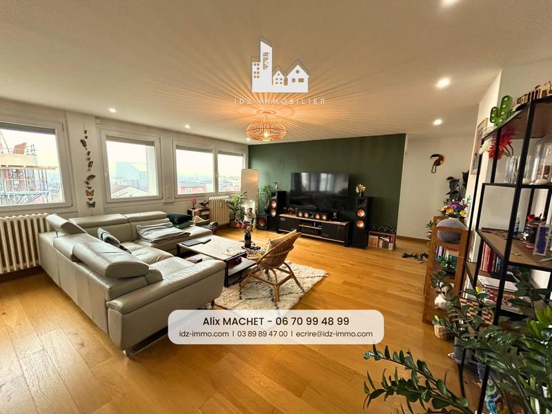 Appartement - 101 m² - 5 pièces