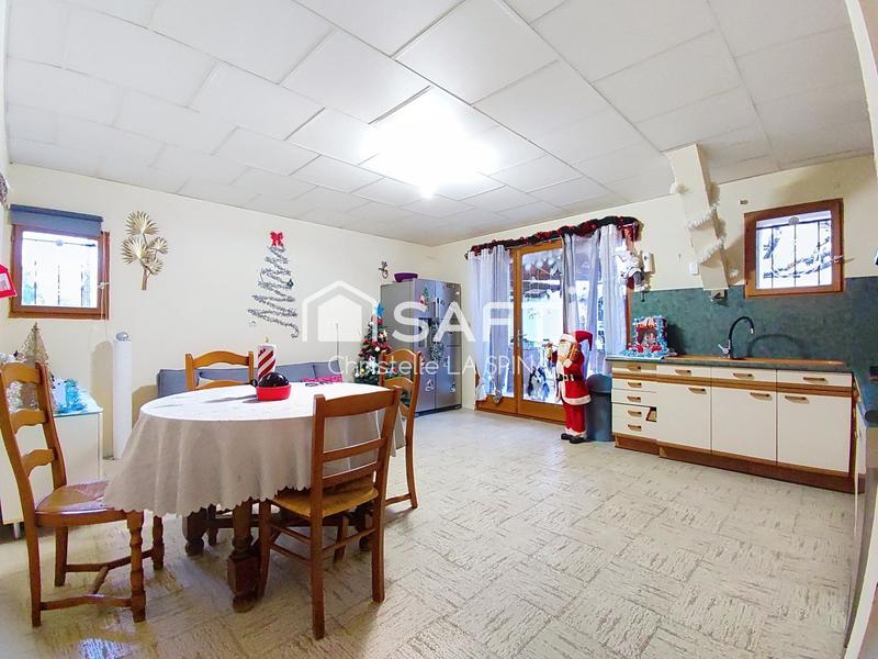 Maison - 150 m² - 7 pièces