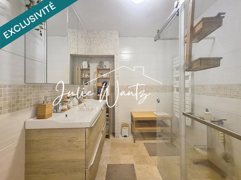 Maison - 198 m² - 5 pièces