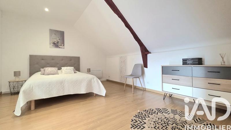 Maison - 226 m² - 8 pièces