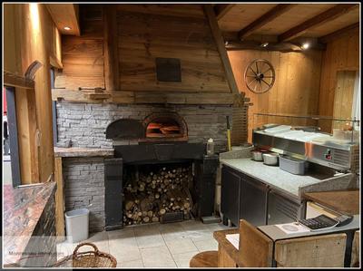 Fonds de commerce - 221 m²