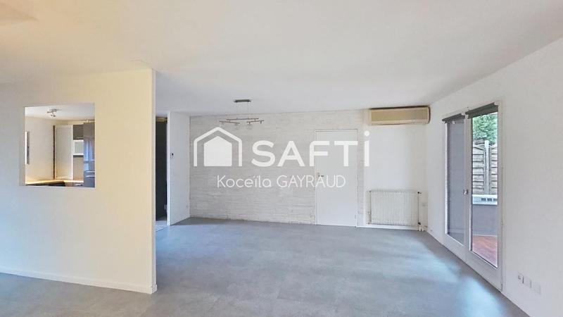 Maison - 121 m² - 4 pièces