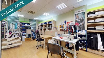 Local commercial - 270 m² - 7 pièces