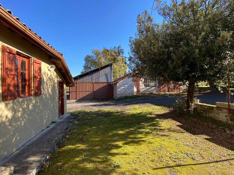 Propriété - 156 m² - 7 pièces