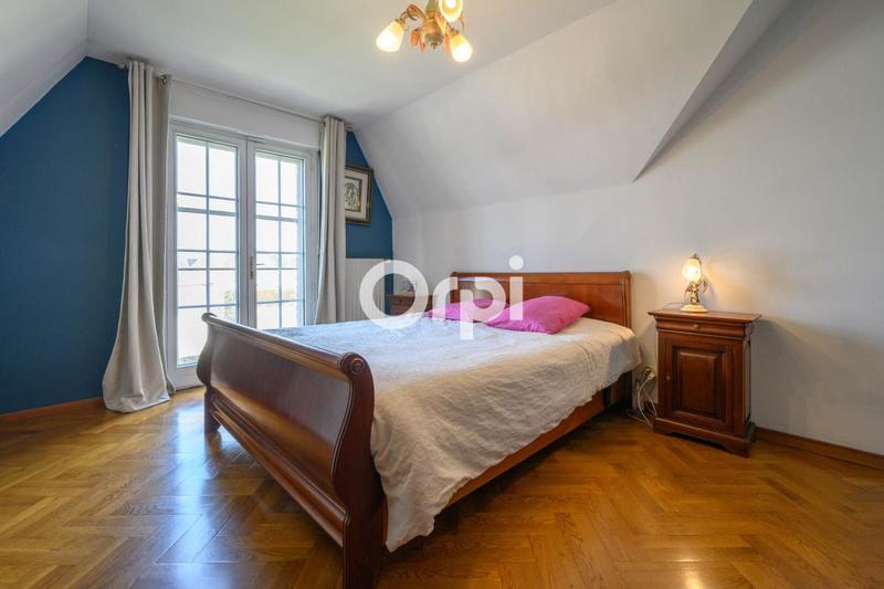 Maison - 151 m² - 6 pièces