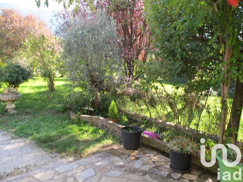 Maison - 196 m² - 8 pièces