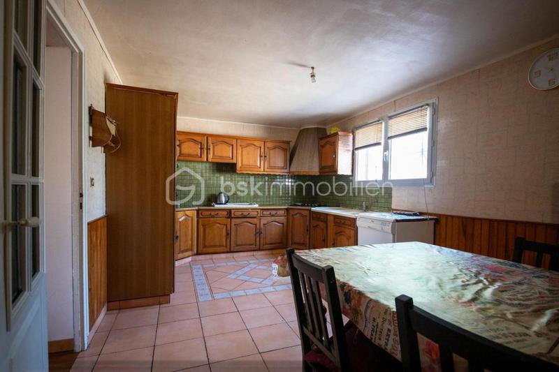 Villa - 153 m² - 9 pièces