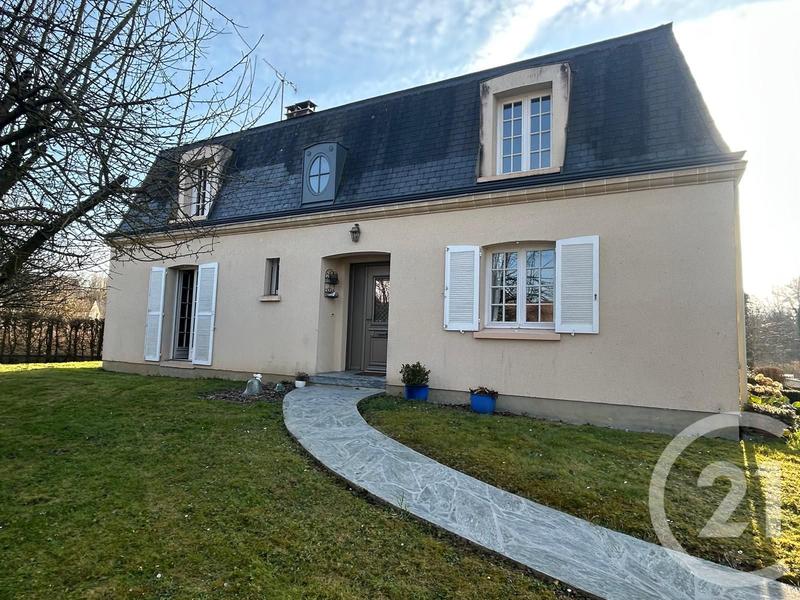 Maison - 182 m² - 8 pièces