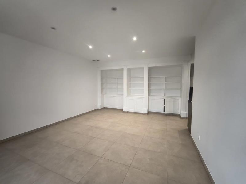 Appartement - 74 m² - 5 pièces