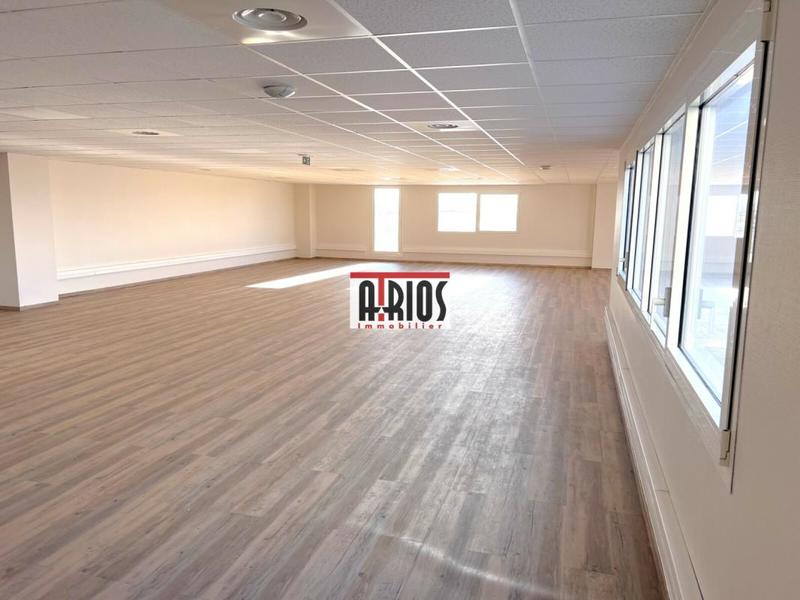 Bureau - 272 m²
