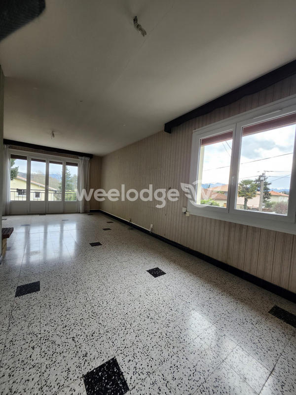 Maison - 166 m² - 7 pièces