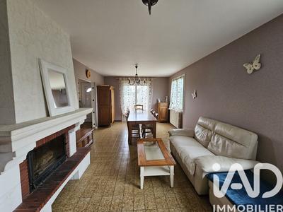 Maison - 144 m² - 5 pièces