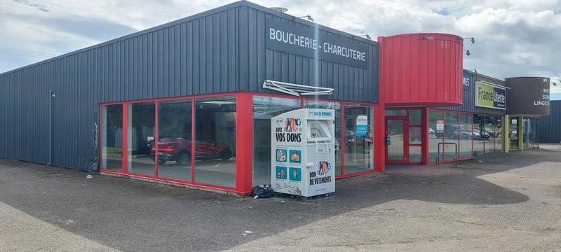 Local commercial - 440 m² - 2 pièces