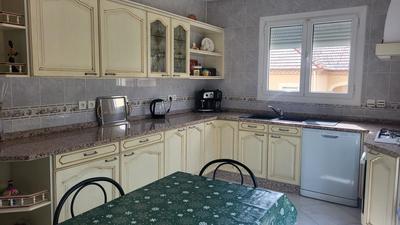 Maison - 190 m² - 6 pièces