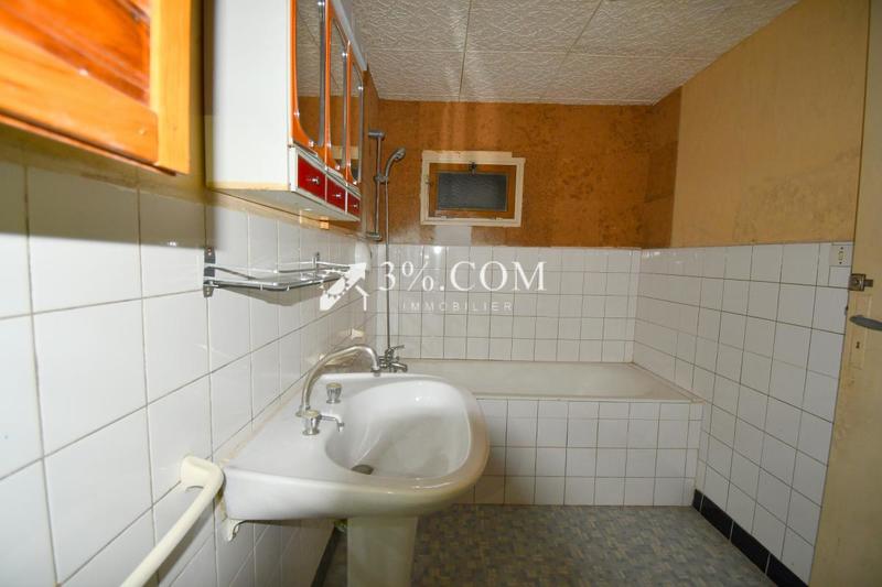 Maison de village - 105 m² - 6 pièces