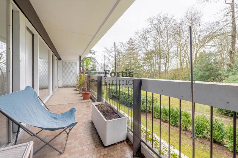 Appartement - 161 m² - 6 pièces