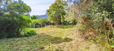 Terrain constructible - 2 862 m²