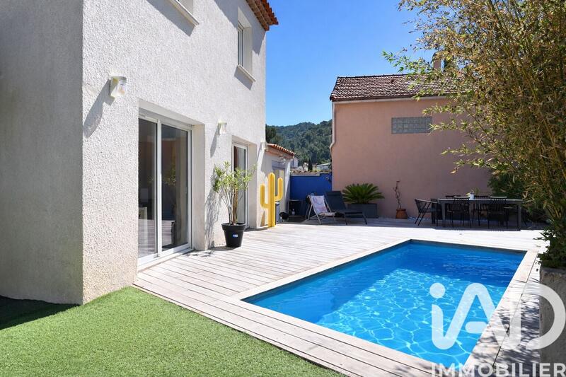 Maison - 107 m² - 5 pièces