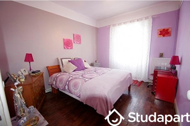 Chambre - 17 m² - 1 pièce