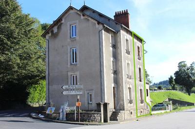 Immeuble - 131 m² - 8 pièces