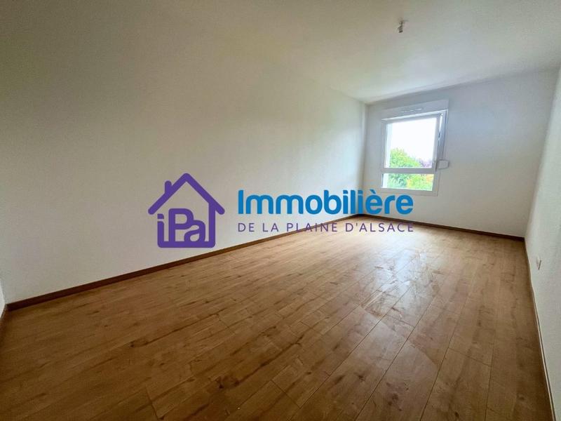 Maison - 99 m² - 4 pièces