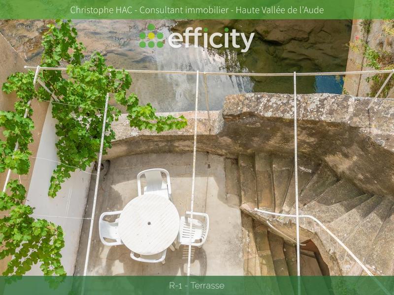 Maison - 140 m² - 8 pièces