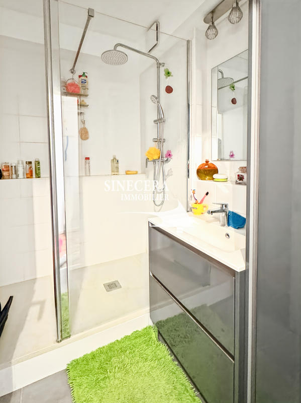 Appartement - 85 m² - 4 pièces