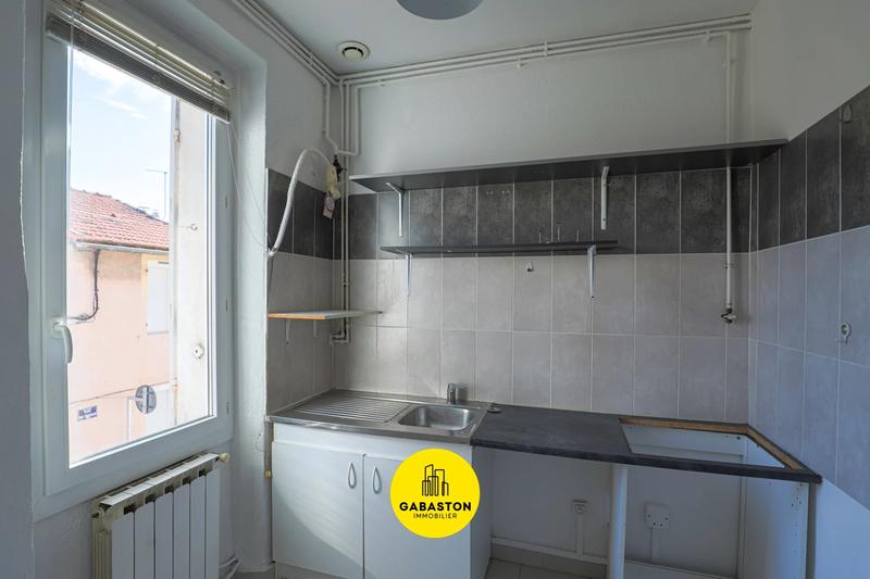 Immeuble - 207 m² - 9 pièces