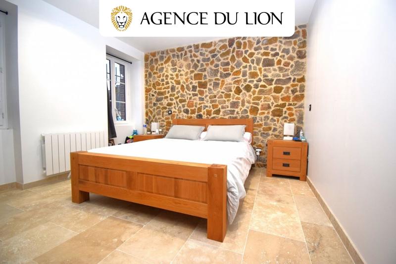 Longère - 235 m² - 9 pièces