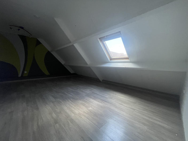 Duplex - 127 m² - 7 pièces