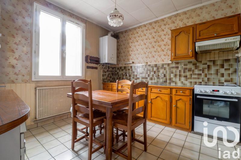 Maison - 121 m² - 6 pièces