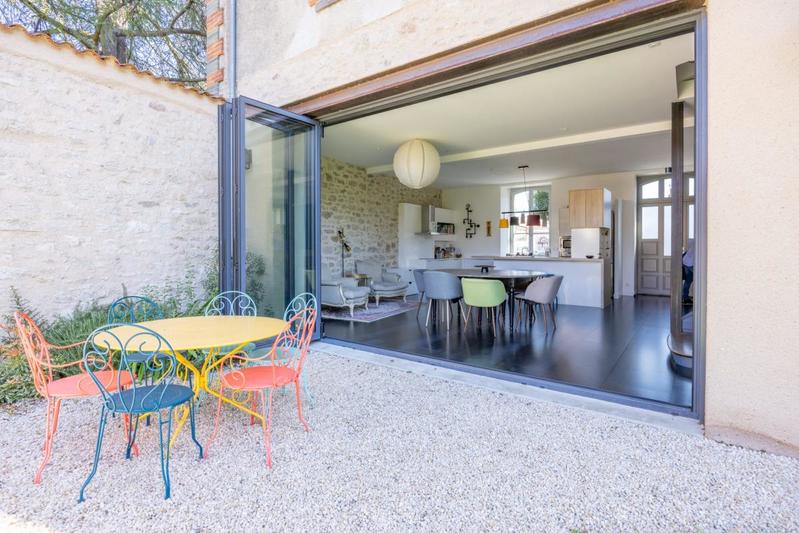 Maison bourgeoise - 260 m² - 10 pièces