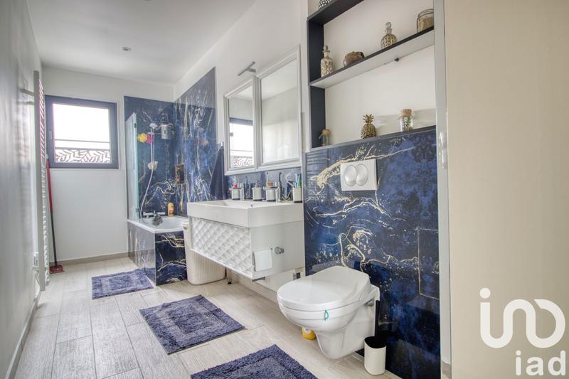 Maison - 150 m² - 6 pièces