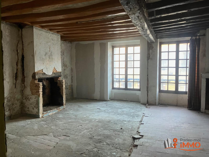 Maison - 220 m² - 9 pièces