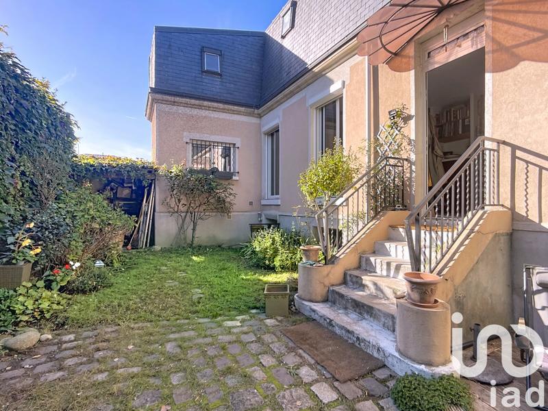 Maison - 84 m² - 4 pièces