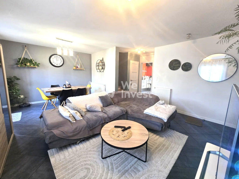 Maison - 90 m² - 4 pièces