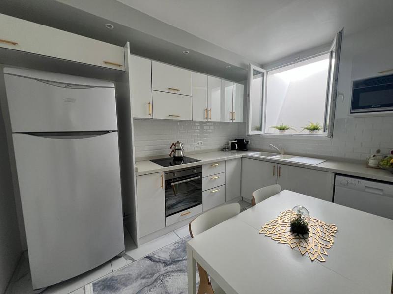 Maison - 148 m² - 6 pièces