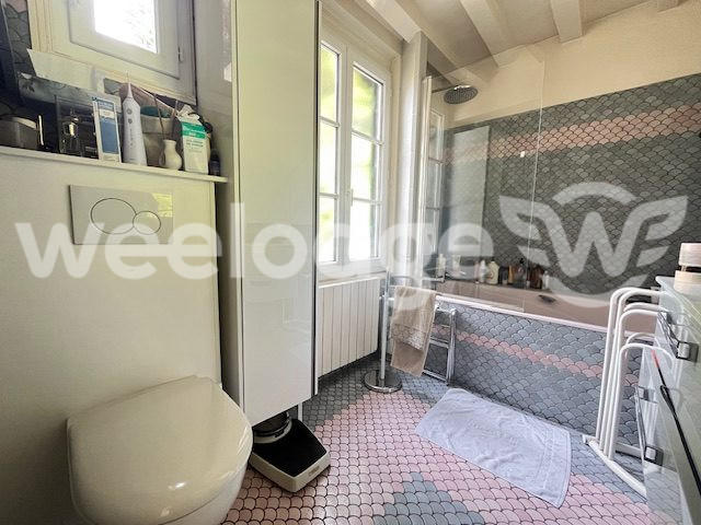 Maison - 163 m² - 6 pièces