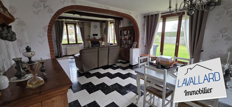 Maison - 141 m² - 6 pièces