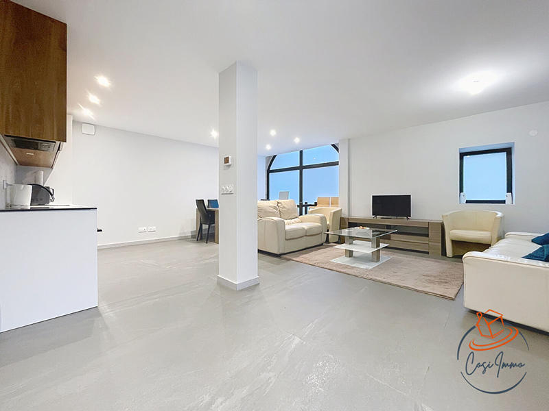 Maison - 103 m² - 4 pièces