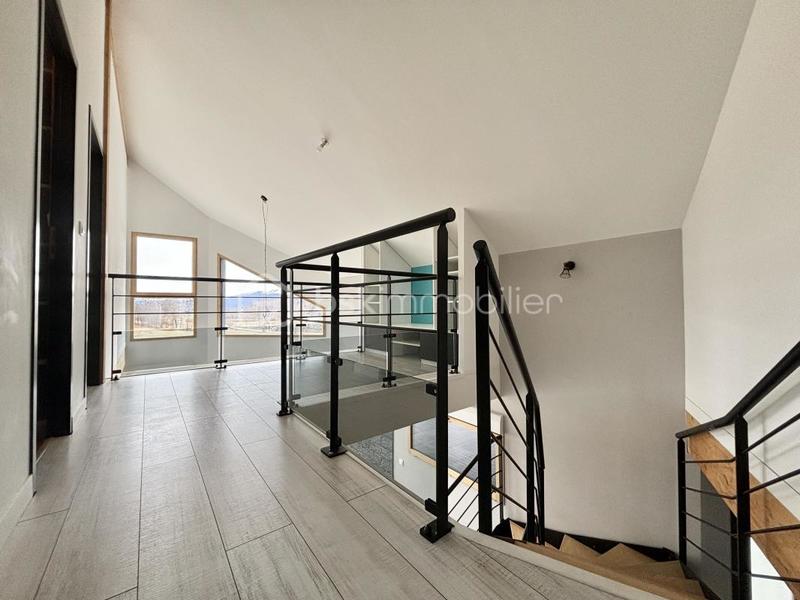 Maison d'architecte - 173 m² - 6 pièces