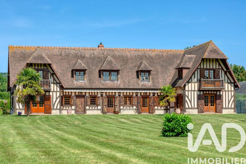 Maison - 280 m² - 7 pièces