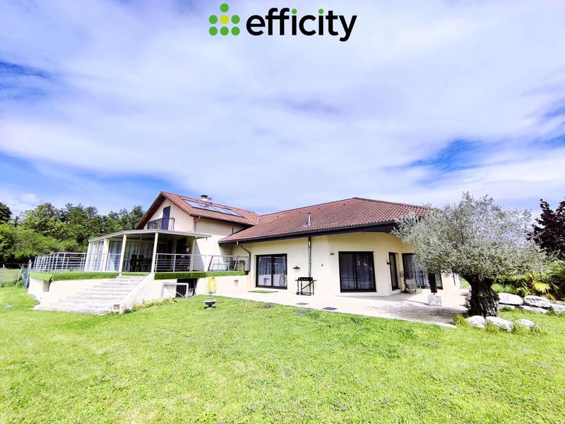 Maison d'architecte - 218 m² - 6 pièces