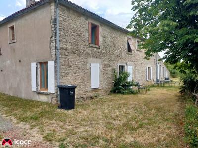 Maison en pierre - 212 m² - 11 pièces