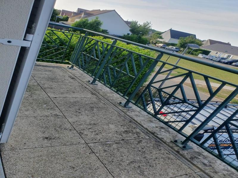 Maison - 97 m² - 5 pièces